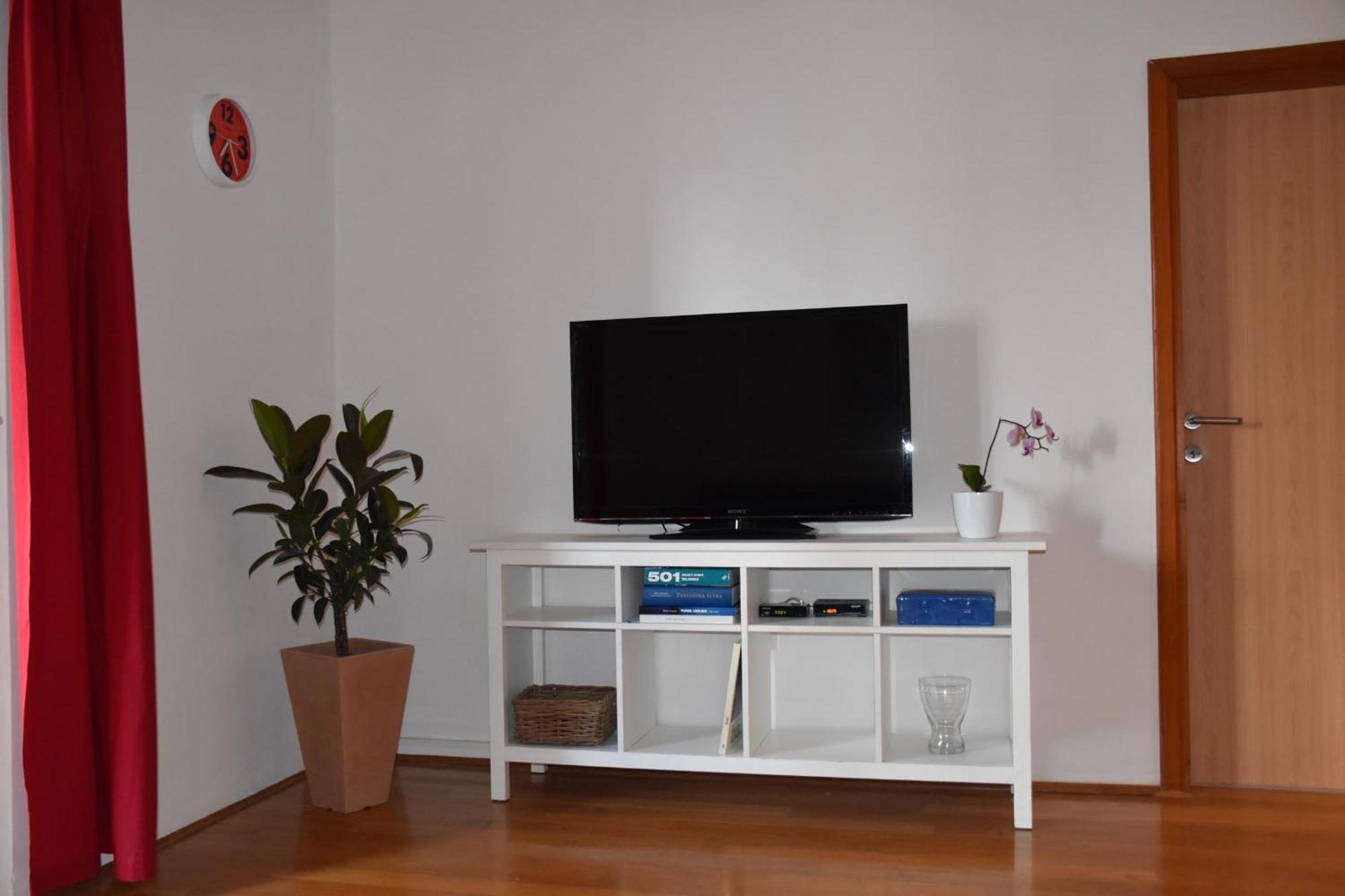Apartman Tina Apartment
