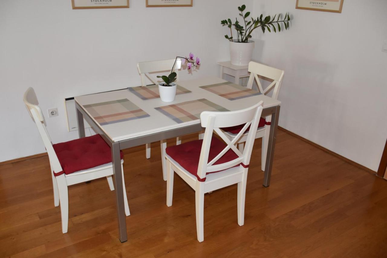 Apartment Apartman Tina *